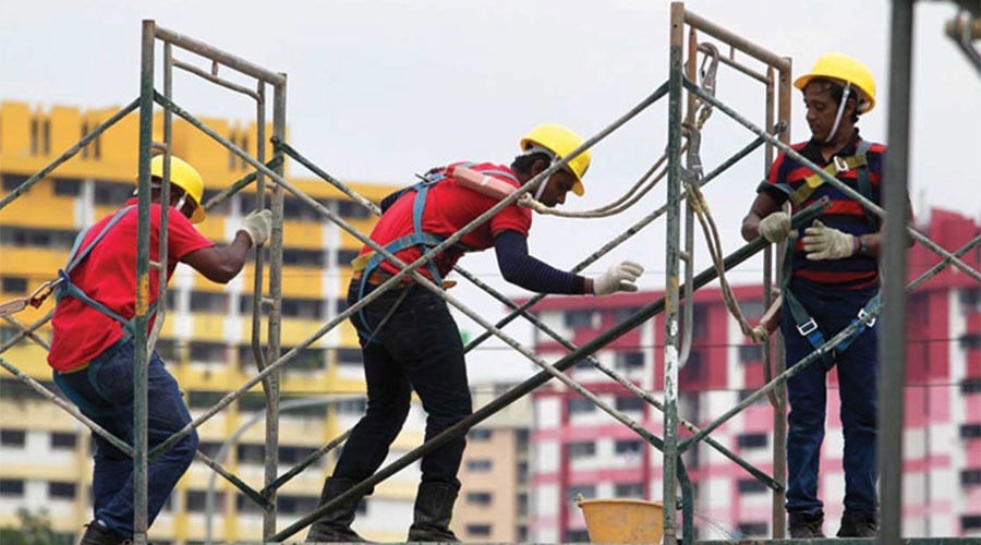 সিঙ্গাপুরে নতুন নিয়মে বিদেশি কর্মী নিয়োগের সিদ্ধান্ত, বাধ্যতামূলক দক্ষতা পরীক্ষা