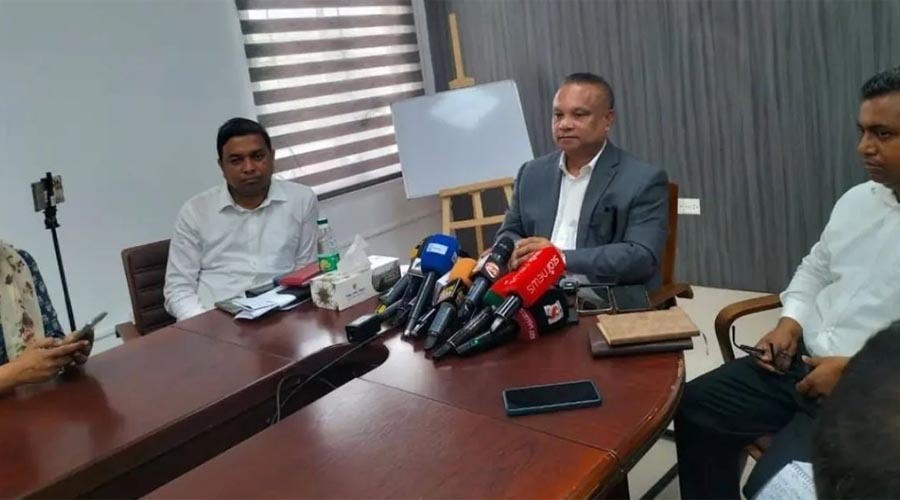 এক লাখ স্বাস্থ্যকর্মী ও ২৫ হাজার মিডওয়াইফ নিয়োগ দেবে সরকার