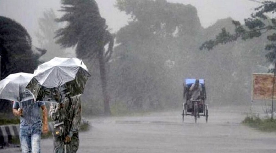 ৫ জেলায় ঝড়-বজ্রবৃষ্টির সতর্কতা, নদীবন্দরে ১ নম্বর সংকেত