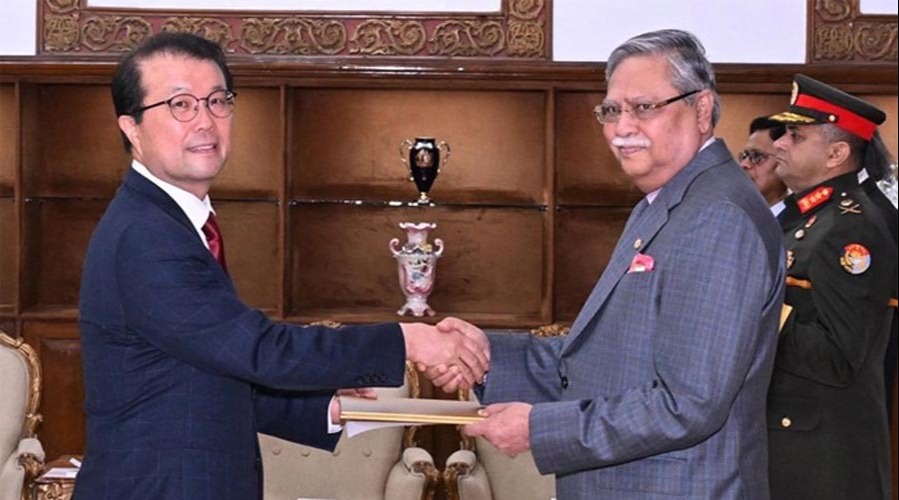 দক্ষিণ কোরিয়া বাংলাদেশি পণ্যের শুল্ক সুবিধা অব্যাহত রাখার অনুরোধ রাষ্ট্রপতির