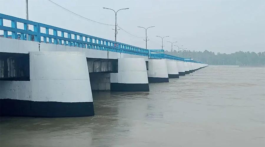 তিস্তার পানি বিপৎসীমার দ্বারপ্রান্তে, খুলে দেওয়া হয়েছে ৪৪ জলকপাট; বন্যার শঙ্কায় পাঁচ জেলা