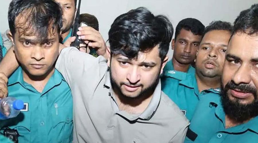 ওয়ারী থানার প্রতারণা মামলায় গ্রেপ্তার দেখানো হলো তৌহিদ আফ্রিদিকে