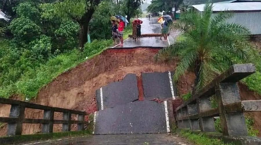 bridge-collapse-bandarban-rangamati-road_6a51e6fb5206e-1783752443