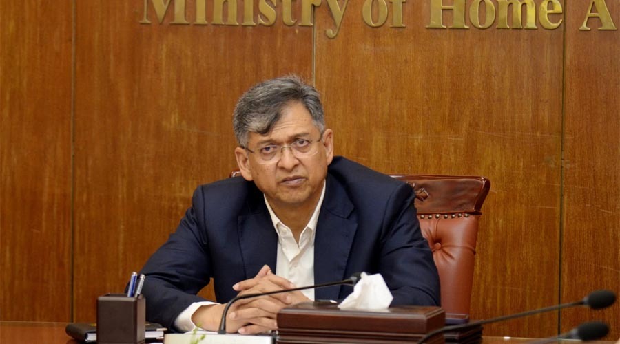 সাবেক রাষ্ট্রপতি সাহাবুদ্দিনকে গ্রেপ্তারের দাবি আমলে নেওয়ার মতো নয়: স্বরাষ্ট্রমন্ত্রী