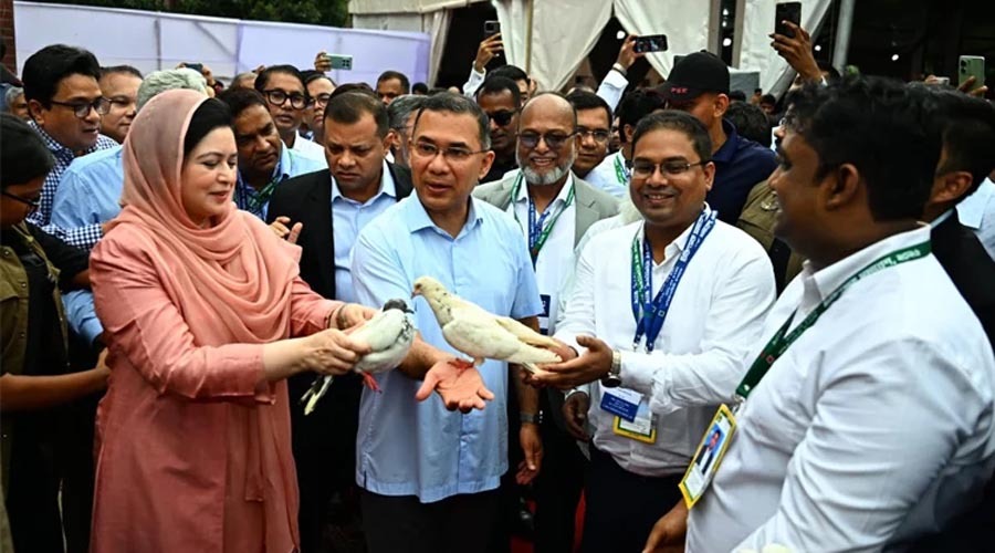 ড্যাবের ৩৭তম প্রতিষ্ঠাবার্ষিকীর চিকিৎসক সমাবেশ উদ্বোধন করলেন প্রধানমন্ত্রী