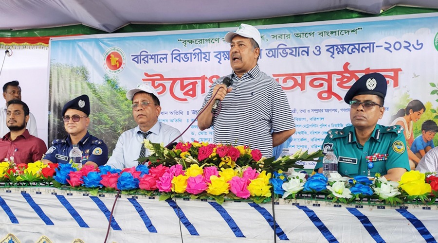 প্রধানমন্ত্রী সস্তা উন্নয়ন নিয়ে ব্যস্ত নন: তথ্যমন্ত্রী