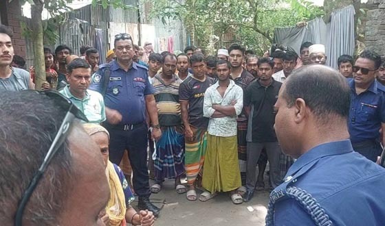 মাদারীপুরে মহিলা মাদ্রাসায় বোমা বিস্ফোরণ, ৫ শিক্ষার্থী আহত
