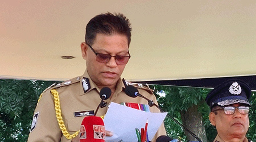 জনগণকে সাথে নিয়ে অপরাধ দমনের জন্য নির্দেশ আইজিপির