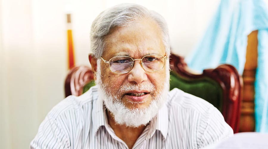 ১৩ মাস পর জামিনে কারামুক্ত সাবেক প্রধান বিচারপতি খায়রুল হক