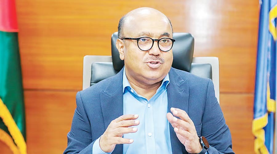 পদত্যাগ করছেন পিএসসির চেয়ারম্যান মোবাশ্বের মোনেম