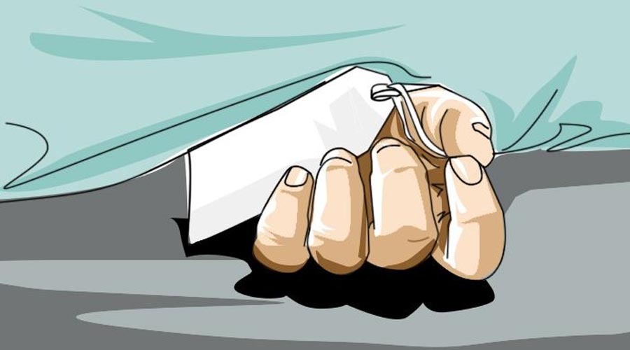 সবুজবাগে অজ্ঞাত নারীর খণ্ডিত মরদেহ উদ্ধার, পরিচয় শনাক্তের চেষ্টা পুলিশের