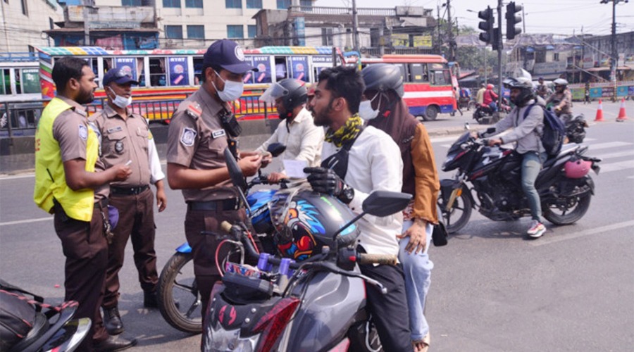 রাজধানীতে নিরাপত্তা জোরদারে বসানো হয়েছে দুইশ’র বেশি চেকপোস্ট