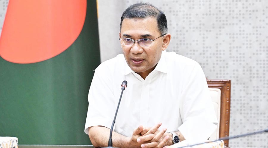 শিল্পে মঙ্গলবার রাত থেকে গ্যাস-বিদ্যুৎ সরবরাহ স্বাভাবিকের আশ্বাস প্রধানমন্ত্রীর