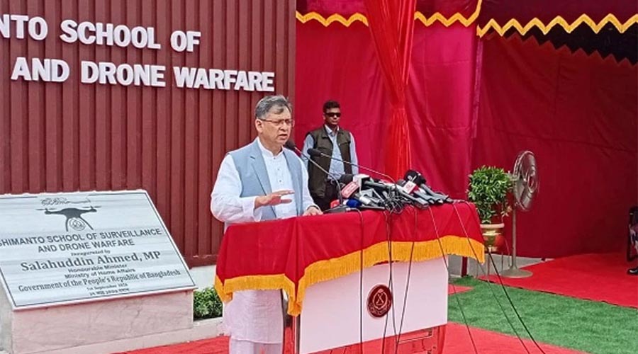 সীমান্তে নজরদারি বাড়াতে সিলেটে ড্রোন স্কুল, মব সংস্কৃতি দমনের বার্তা স্বরাষ্ট্রমন্ত্রীর