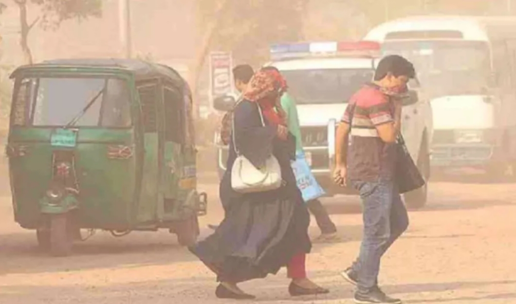 দূষিত বায়ুর শহরের বিশ্বতালিকায় আজ ঢাকার অবস্থান ৫ম