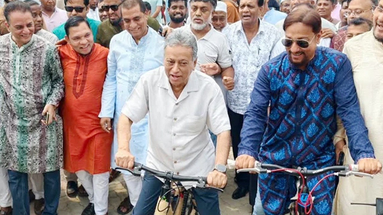 শিক্ষার্থীদের অবশ্যই প্রযুক্তিগত জ্ঞান থাকতে হবে: অর্থমন্ত্রী