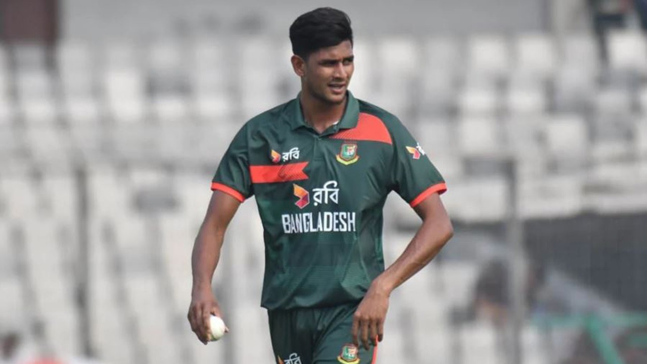 নাহিদ রানা অস্ট্রেলিয়ায় চিকিৎসা পেতে রওনা