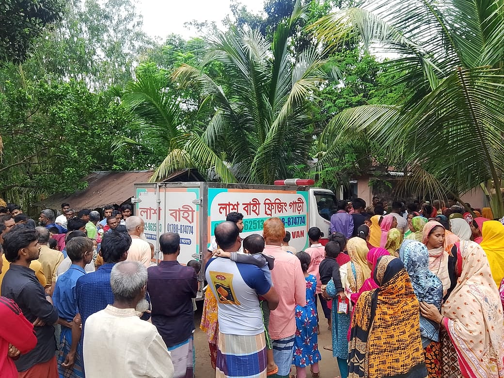 অভাব ঘোচাতে মালয়েশিয়া গিয়ে কফিনবন্দী হয়ে ফিরলেন রংপুরের মনিরুল ছবি: সংগৃহীত