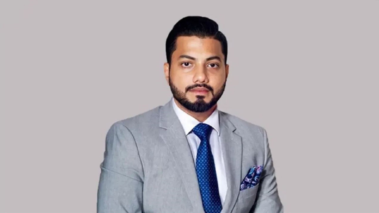 আজ দুপুরে পদত্যাগের ঘোষণা দিচ্ছেন ইশরাক হোসেন