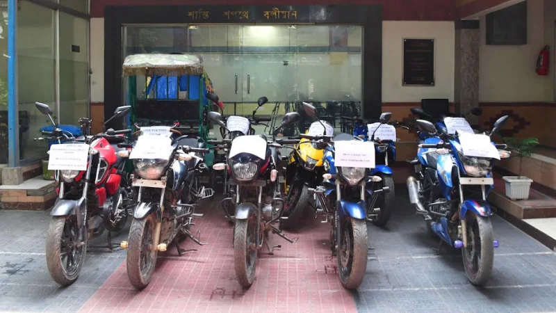 ড্রাইভিং লাইসেন্স ও গাড়ির কাগজপত্র হালনাগাদে সময় বাড়াল বিআরটিএ