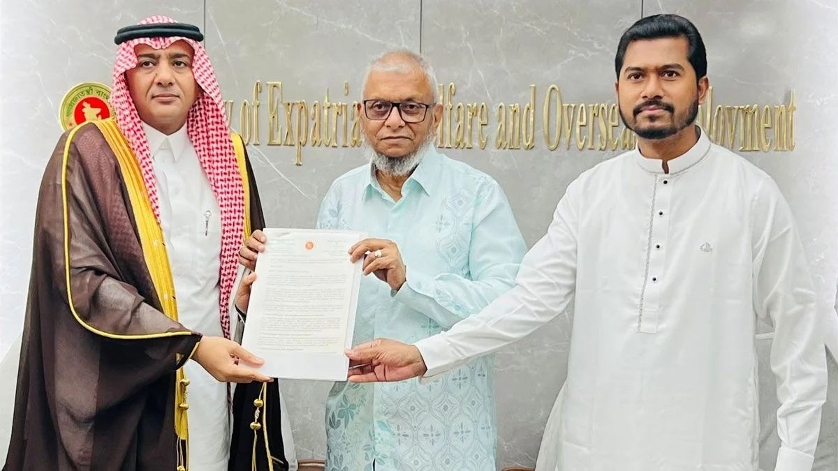 আকামার মেয়াদ শেষ হলেও সৌদিতে প্রবেশের সুযোগ পাবেন প্রবাসীরা