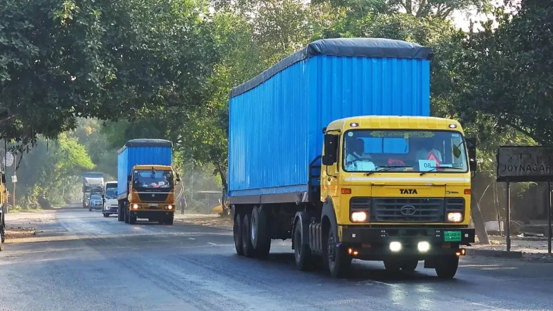 কড়া নিরাপত্তায় রূপপুরে পৌঁছাল ইউরেনিয়ামের আরও এক চালান
