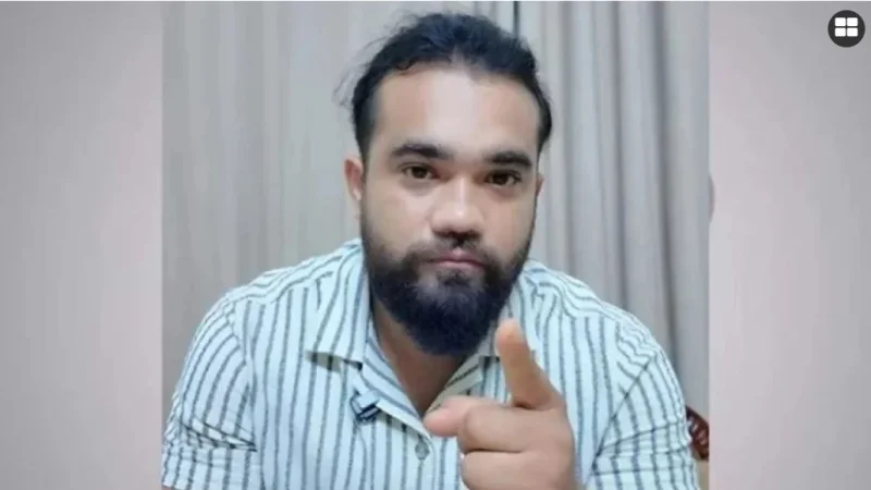 টঙ্গীর মাদ্রাসায় শিশু নিপীড়নের আলোচিত ঘটনায় দেশেই আছেন বাবা রুমি, হাইকোর্টে আগাম জামিনের আবেদন