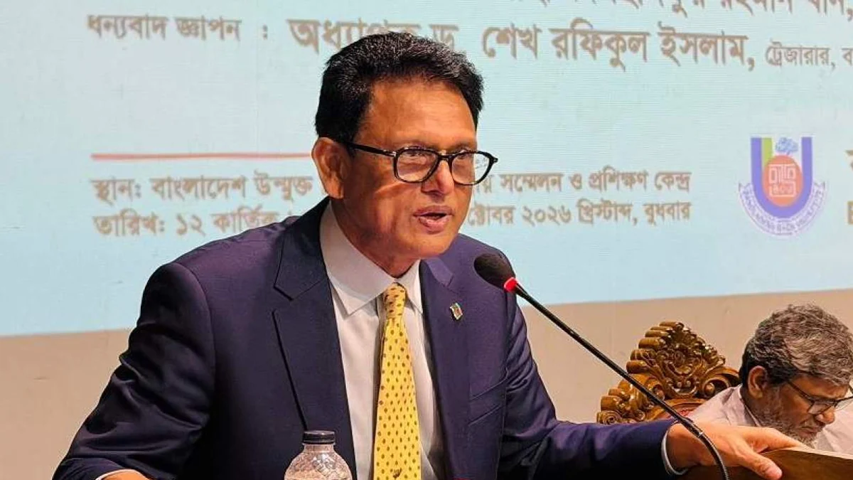 আগামীতে স্কুল ও মাদ্রাসার বোর্ড পরীক্ষা অভিন্ন প্রশ্নপত্রে নেওয়ার ঘোষণা শিক্ষামন্ত্রীর
