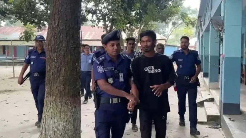 ঠাকুরগাঁও-১ আসনের উপনির্বাচনে মাদ্রাসাছাত্রসহ তিন ভুয়া ভোটার আটক