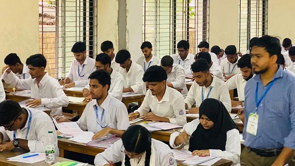 এইচএসসি পরীক্ষায় এক-দুই বিষয়ে ফেল করাদের সাপ্লিমেন্টারি পরীক্ষার সম্ভাব্য তারিখ ঠিক হলো
